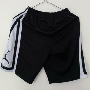 Boys Jordan shorts Medium 10-12